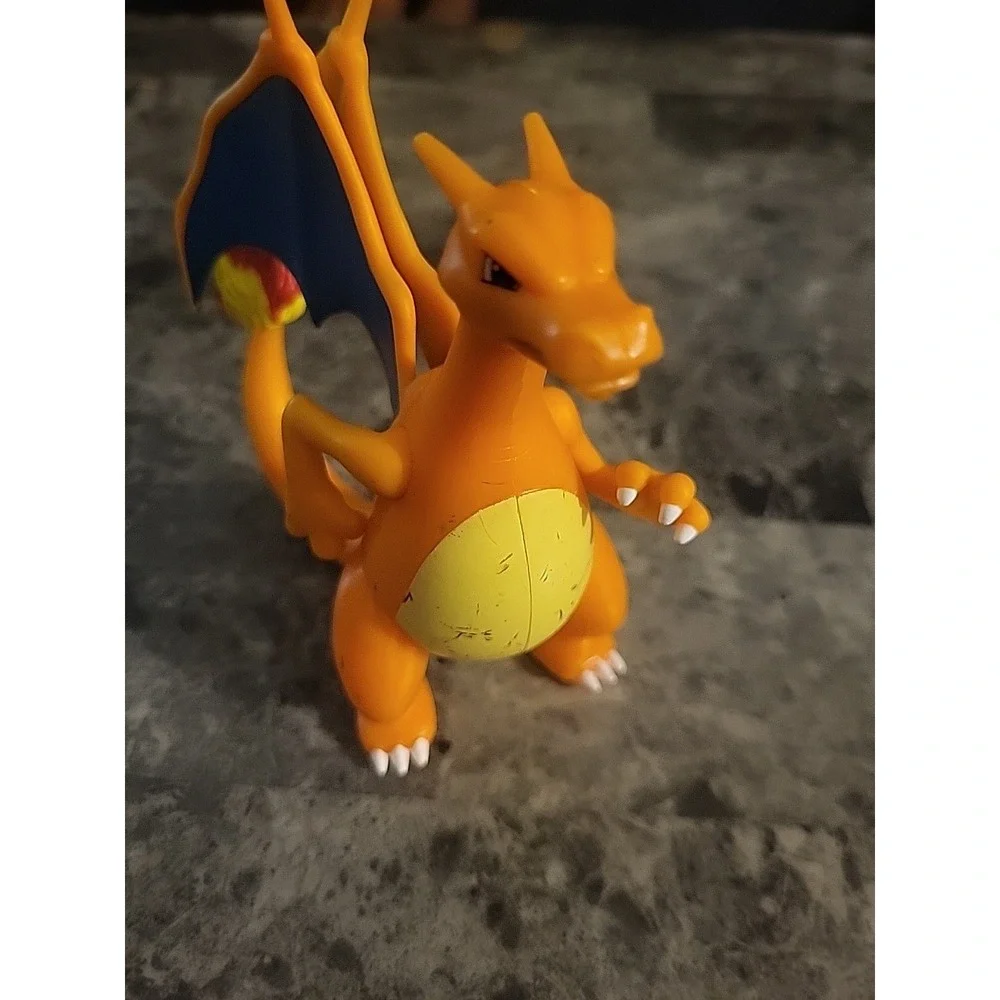 Charizard Hasbro 2000 Pokémon Charizard Figure